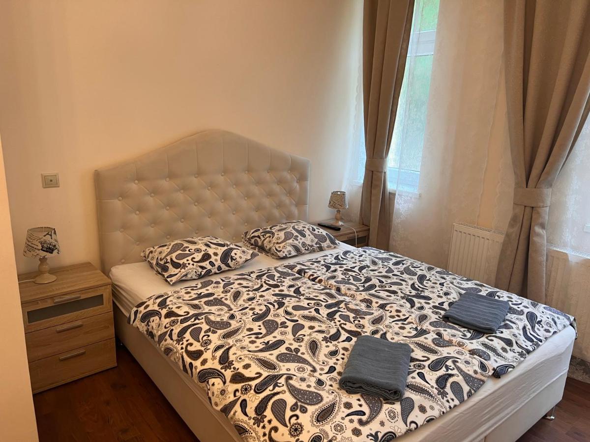 Jurincom Apartments Na Vyhlidce Karlovy Vary Ngoại thất bức ảnh